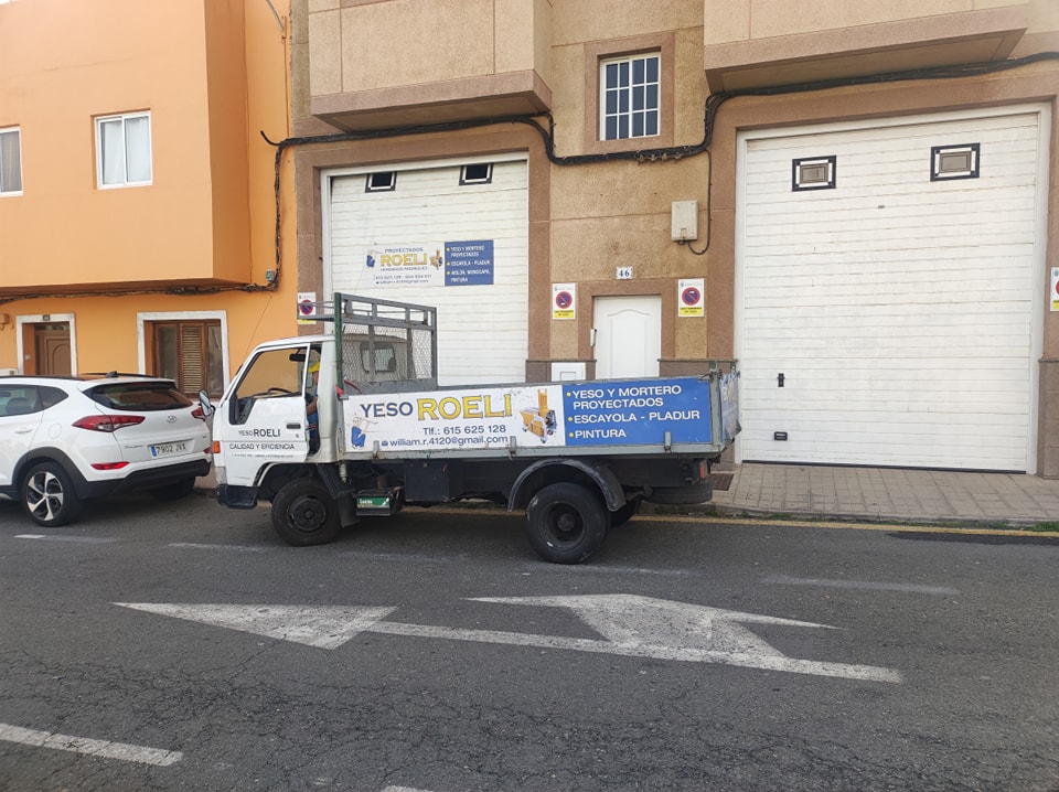 camion proyectados roeli